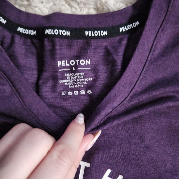 NWOT Peloton Workout Clothing Bundle - Small - Picture 9 of 11